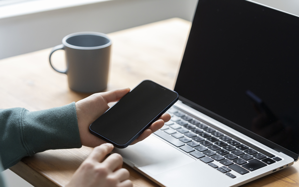 知っておくべきデータ持ち出しリスク - 企業の情報資産を守るための効果的な対策